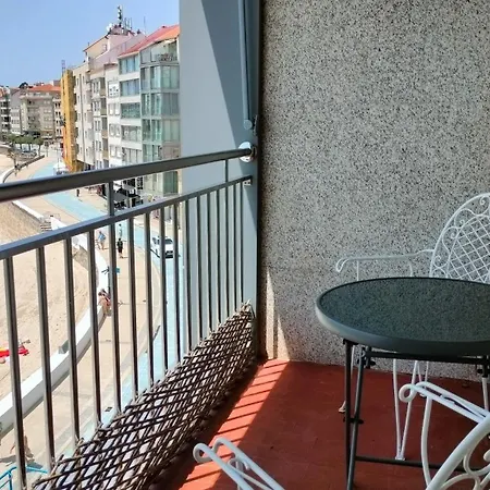 Piso En Primera Linea De Playa En *