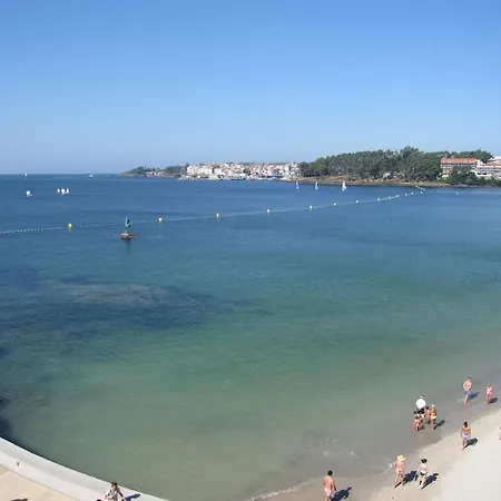 Piso En Primera Linea De Playa En Appartement Sanxenxo