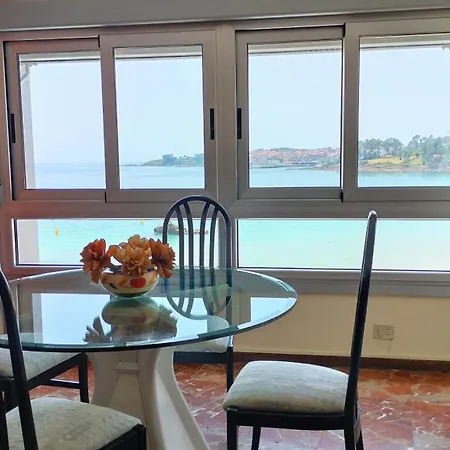 Piso En Primera Linea De Playa En * Sanxenxo